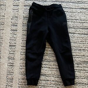 Nike Sportswear Tech Kids Black Sweatpants